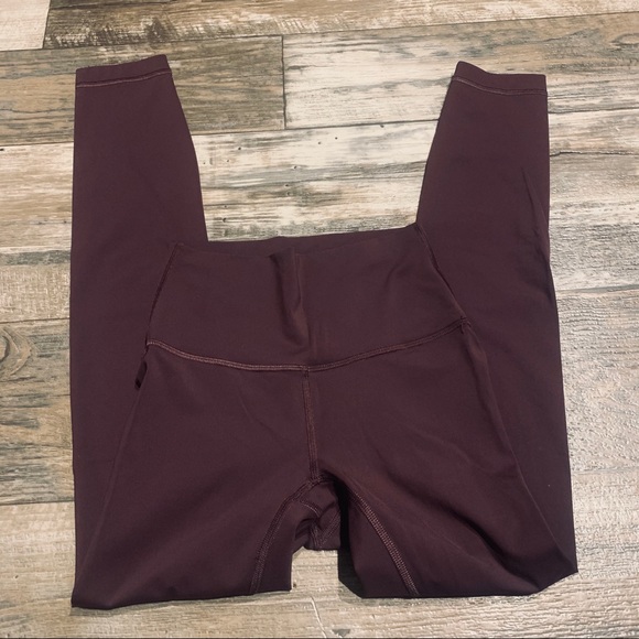 🆕 lululemon leggings size 2! Soooo soft 😍 - Picture 2 of 5